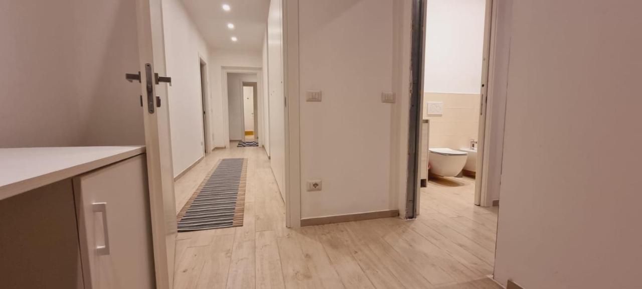 A Casa Di Maghi Hotel Olbia Bagian luar foto
